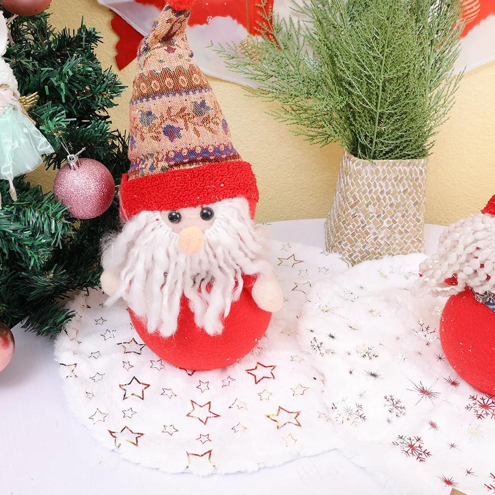 New Christmas Tree Skirt White Snowflakes Plush Xmas Tree Skirts Base Mat Cover Home Decoration Carpet Xmas New Year Decor Gifts 38cm in diameter
New Christmas Tree Skirt White Snowflakes Plush Xmas Tree Skirts Base Mat Cover Home Decoration Carpet Xmas New Year Decor Gifts 38cm in diameter