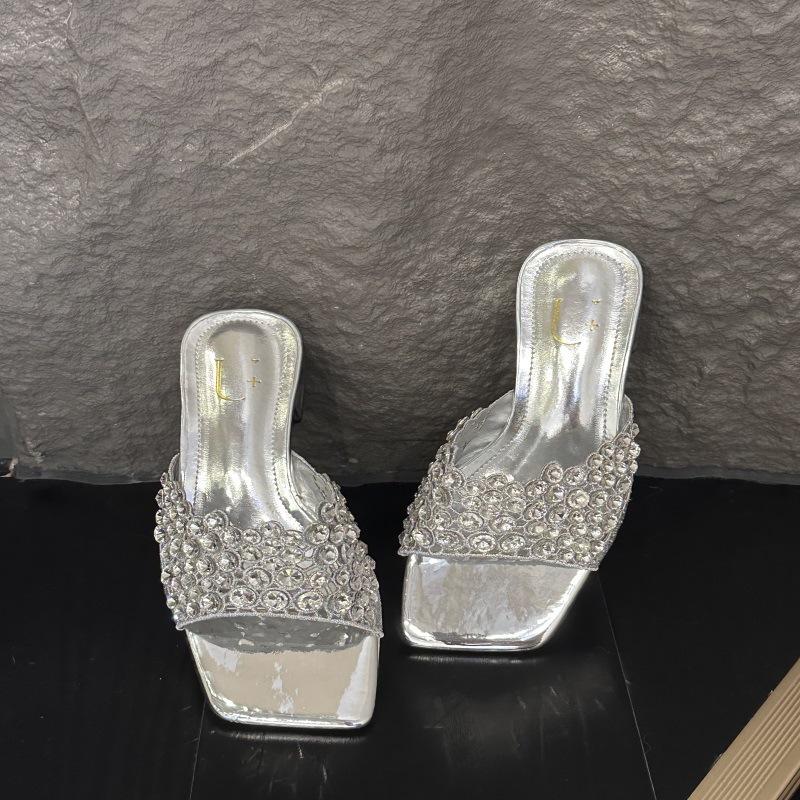 Luxury Rhinestone Design Brand High Heel Slippers Women Fashion Square Toe Open Toe Slide Sandals Elegant Wedding Bridal Shoes 39 срібний
Luxury Rhinestone Design Brand High Heel Slippers Women Fashion Square Toe Open Toe Slide Sandals Elegant Wedding Bridal Shoes 39 срібний