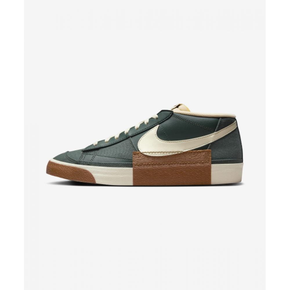 NIKE Blazer Low Pro Club BTS M Vintage Green Coconut Milk Light British Tan Sword Dark Brown Black FV0337 300 255
NIKE Blazer Low Pro Club BTS M Vintage Green Coconut Milk Light British Tan Sword Dark Brown Black FV0337 300 255
