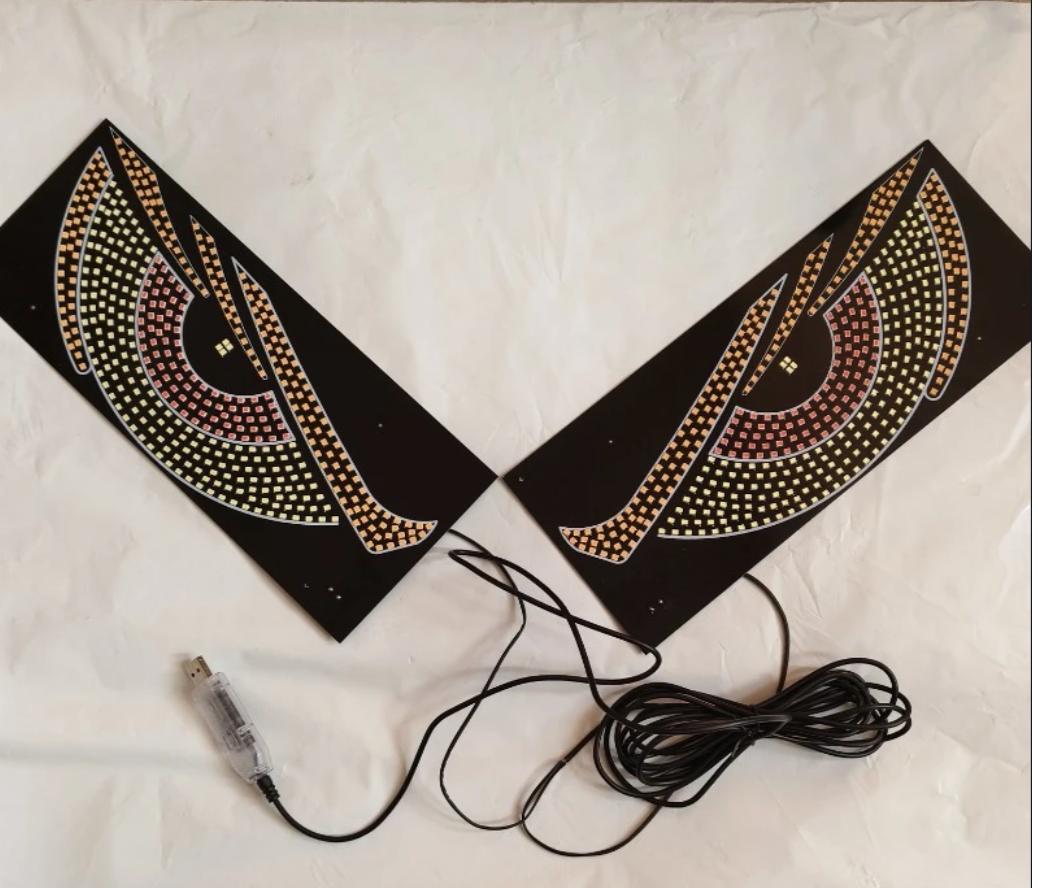 Автомобільне світлодіодне декоративне світло «Диявольське око» Гнучкий забавний дисплей на лобове скло Автомобільне загальне атмосферне світло Декорація 20x64-2pcs LEDs
Автомобільне світлодіодне декоративне світло «Диявольське око» Гнучкий забавний дисплей на лобове скло Автомобільне загальне атмосферне світло Декорація 20x64-2pcs LEDs