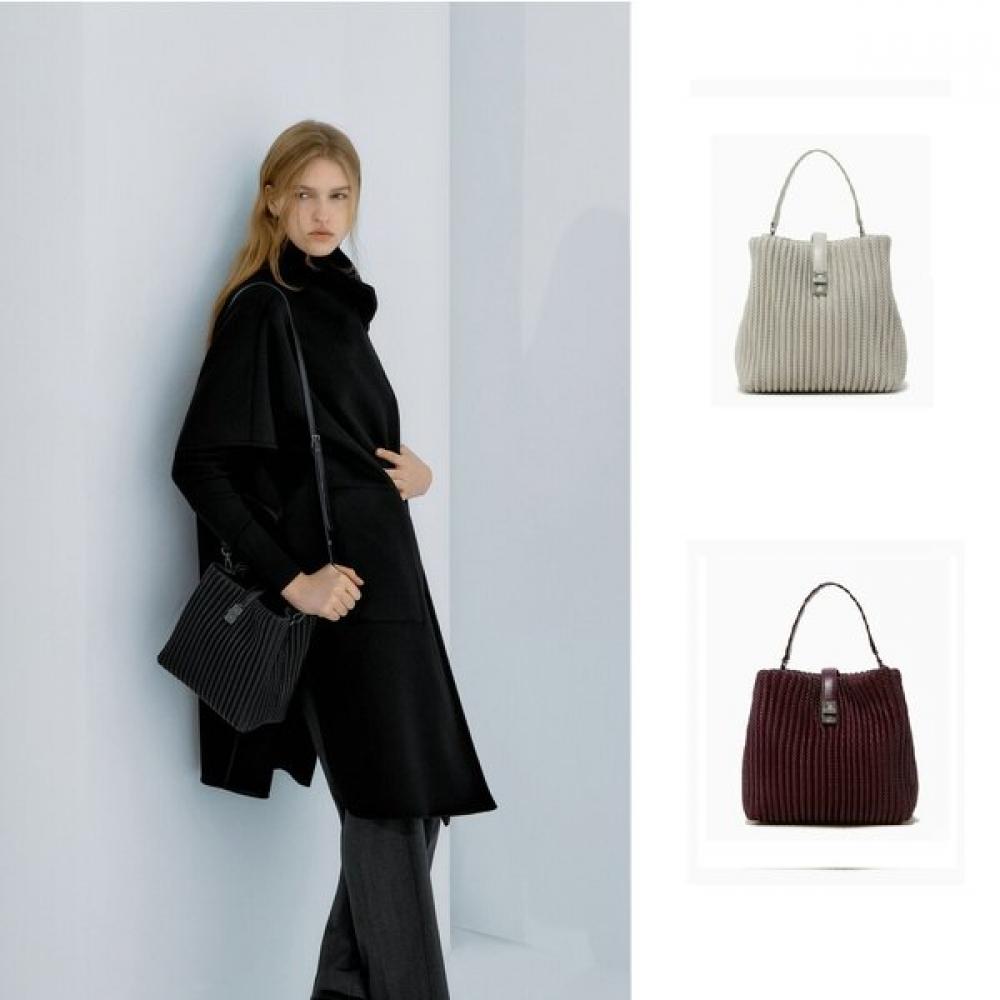 Rouge Lounge Piega Сумка-відро Ra2f7abg451kbk 2. CREAM
Rouge Lounge Piega Сумка-відро Ra2f7abg451kbk 2. CREAM