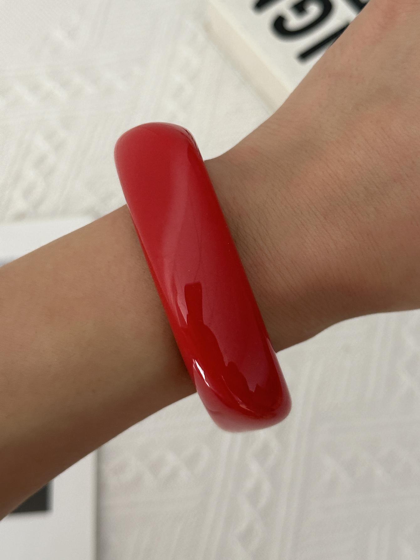 Boho Red Beige Smudging Acrylic Chunky Bangle for Women Irregular Geometric Metal Cuff Bracelet Girl Hip Hop Rock Wrist Jewelry
Boho Red Beige Smudging Acrylic Chunky Bangle for Women Irregular Geometric Metal Cuff Bracelet Girl Hip Hop Rock Wrist Jewelry