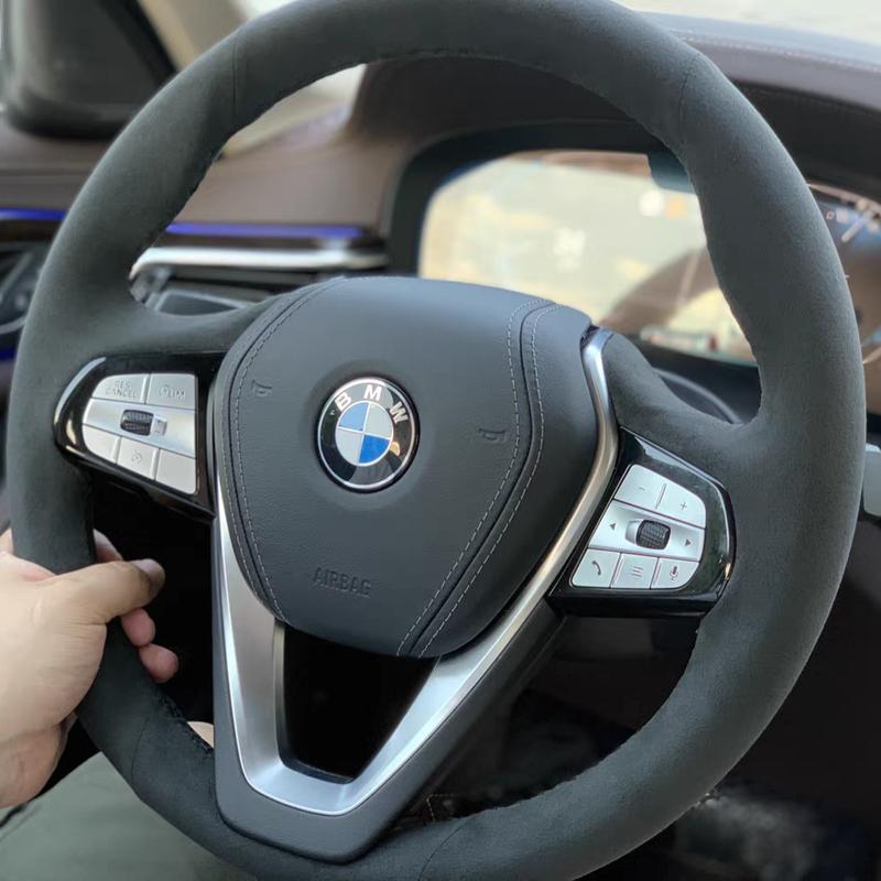 Изготовленный на заказ автомобильный чехол на рулевое колесо замша 100% подходит для автомобиля BMW G20 G21 G30 G31 G32 X3 X5 G05 X7 G07 G01 X4 G02 Z4 G29
Изготовленный на заказ автомобильный чехол на рулевое колесо замша 100% подходит для автомобиля BMW G20 G21 G30 G31 G32 X3 X5 G05 X7 G07 G01 X4 G02 Z4 G29