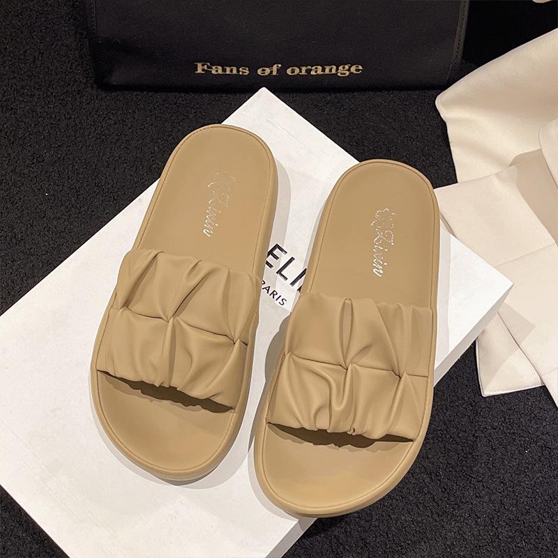 Fashion super fire versatile thick bottom beach Internet celebrity senior feeling cool slippers women s new summer explosion wear 40 хаки
Fashion super fire versatile thick bottom beach Internet celebrity senior feeling cool slippers women s new summer explosion wear 40 хаки