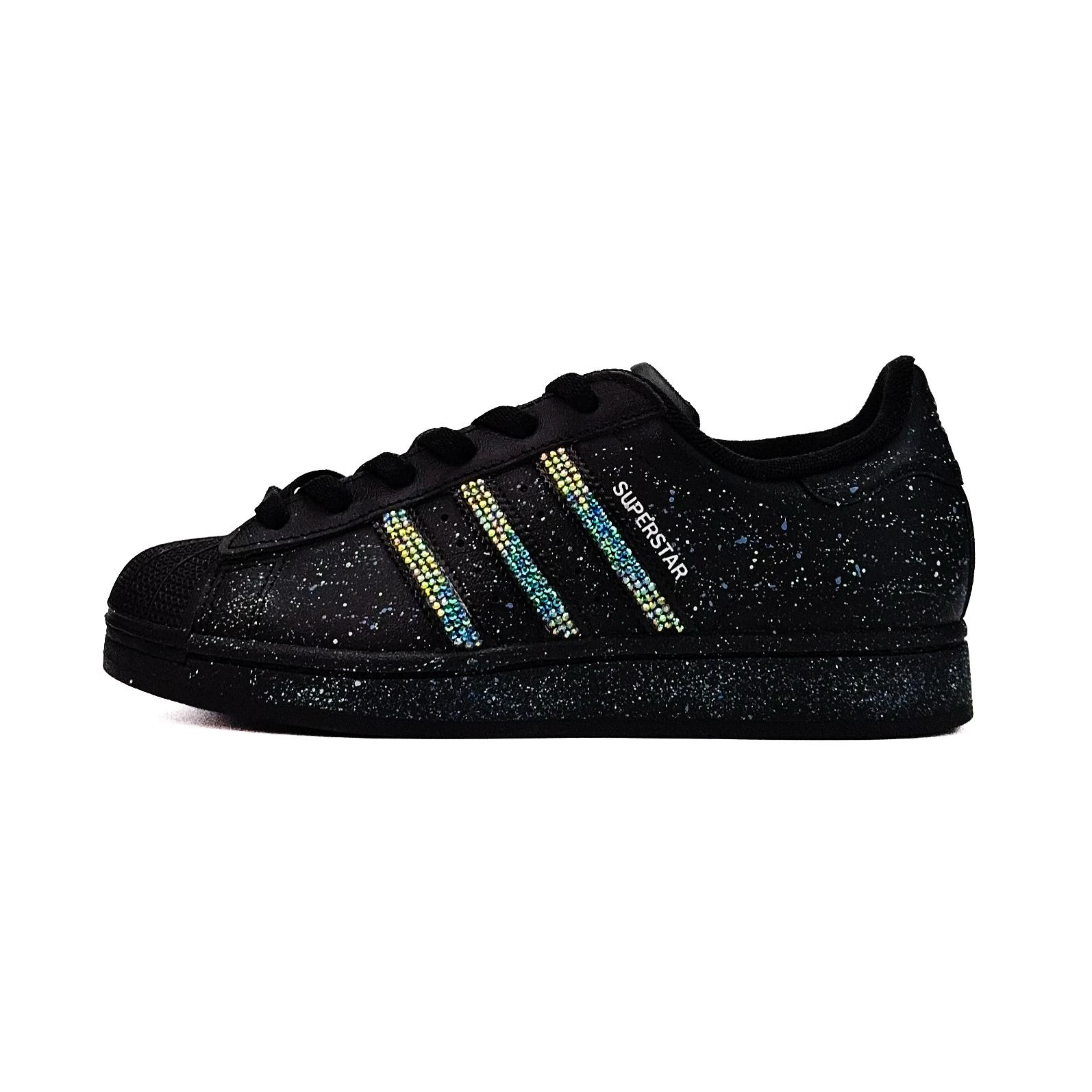 Adidas Originals Superstar 2 Звездная Точка Устойчивые к истиранию Низкие Кеды для Скейтборда Унисекс Черный JI0079(Команда935-) 38
Adidas Originals Superstar 2 Звездная Точка Устойчивые к истиранию Низкие Кеды для Скейтборда Унисекс Черный JI0079(Команда935-) 38