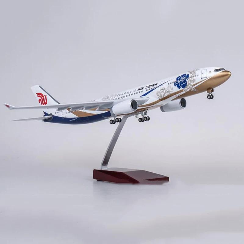 47cm Air China Capital Pavilion Liner Aviation Airways A330-200 1/135 Scale With Light Resin Aircraft Souvenir Airplane No light
47cm Air China Capital Pavilion Liner Aviation Airways A330-200 1/135 Scale With Light Resin Aircraft Souvenir Airplane No light