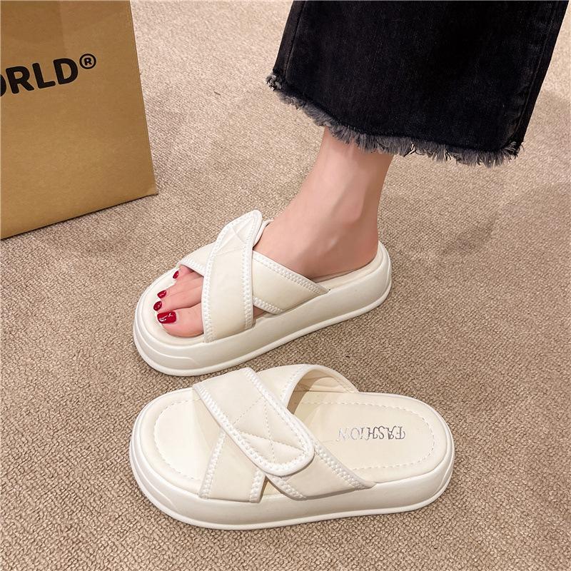 Slippers women s summer wear 2025 new versatile platform fashion women s platform sandals net red beach sandals 35 бежевый
Slippers women s summer wear 2025 new versatile platform fashion women s platform sandals net red beach sandals 35 бежевый
