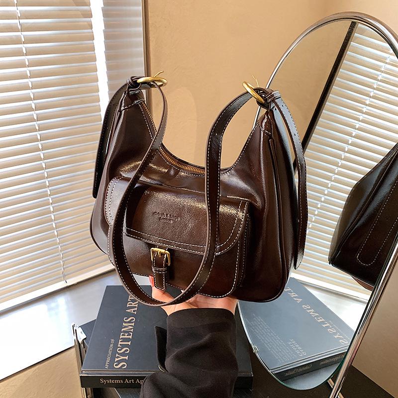 2025 Autumn/Winter Large Capacity Retro Chocolate Crossbody Commute Bag 31x26x9.5 cm кавовий
2025 Autumn/Winter Large Capacity Retro Chocolate Crossbody Commute Bag 31x26x9.5 cm кавовий