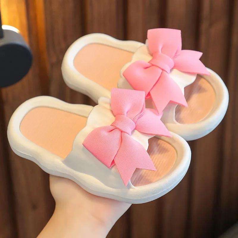 Summer New Kids Home Shoes Anti Slip Soft Sole Girls Bath Slipper Cartoon Cute Flower Bow Princess Slippers Children Beach Shoes 24-25(Insole 15cm)
Summer New Kids Home Shoes Anti Slip Soft Sole Girls Bath Slipper Cartoon Cute Flower Bow Princess Slippers Children Beach Shoes 24-25(Insole 15cm)