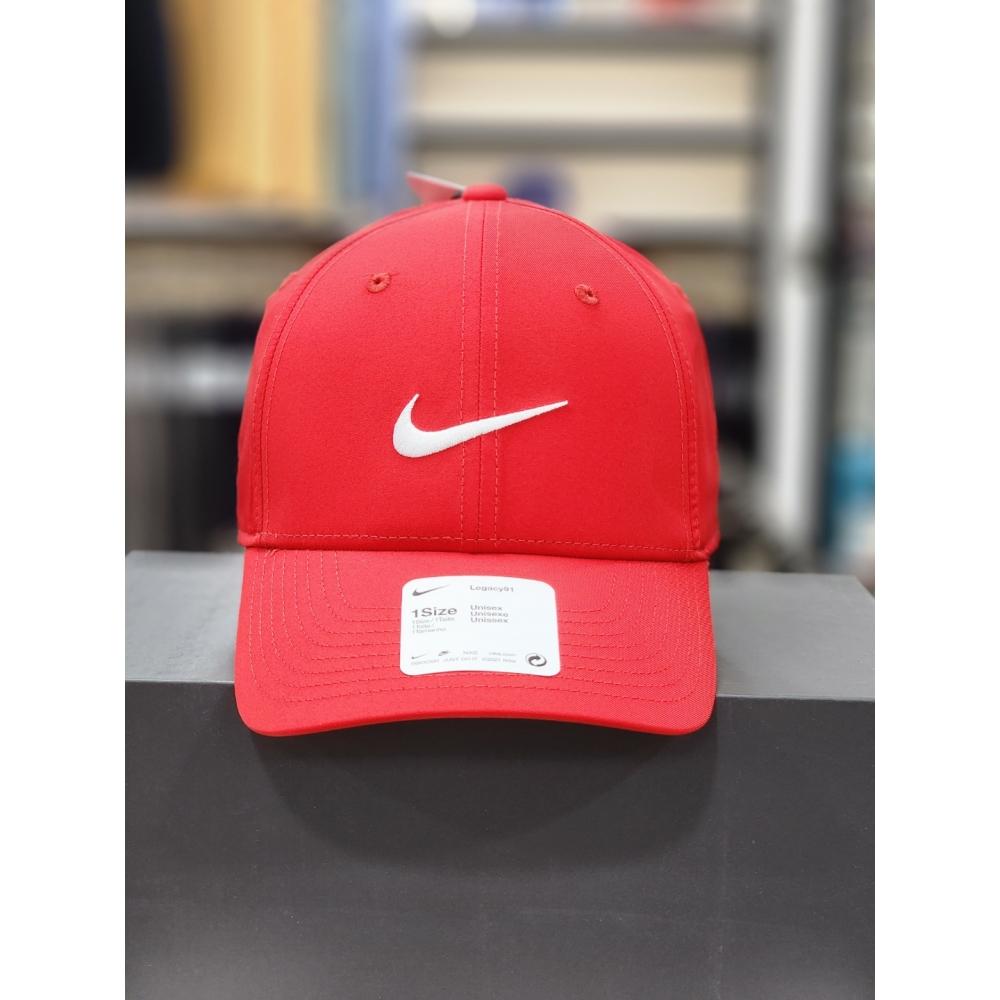 Nike Унисекс Кепка для гольфа Nike Dri Fit Legacy 91 Университетская красная DH1640 657
Nike Унисекс Кепка для гольфа Nike Dri Fit Legacy 91 Университетская красная DH1640 657
