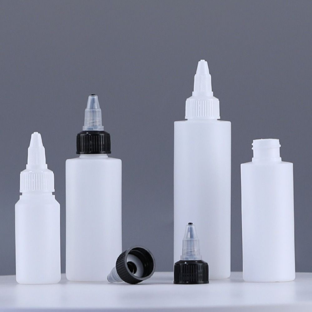 Picnic Tableware Outdoor Condiment Bottles Oil Bottle Dispensing Oil Bottle Condiment Container 30ml
Picnic Tableware Outdoor Condiment Bottles Oil Bottle Dispensing Oil Bottle Condiment Container 30ml
