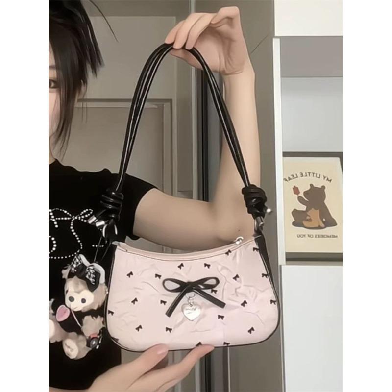 New Korean sweet seersucker bow underarm bag female black pink contrasting color shoulder messenger bag commuter E Bag + shoulder strap
New Korean sweet seersucker bow underarm bag female black pink contrasting color shoulder messenger bag commuter E Bag + shoulder strap