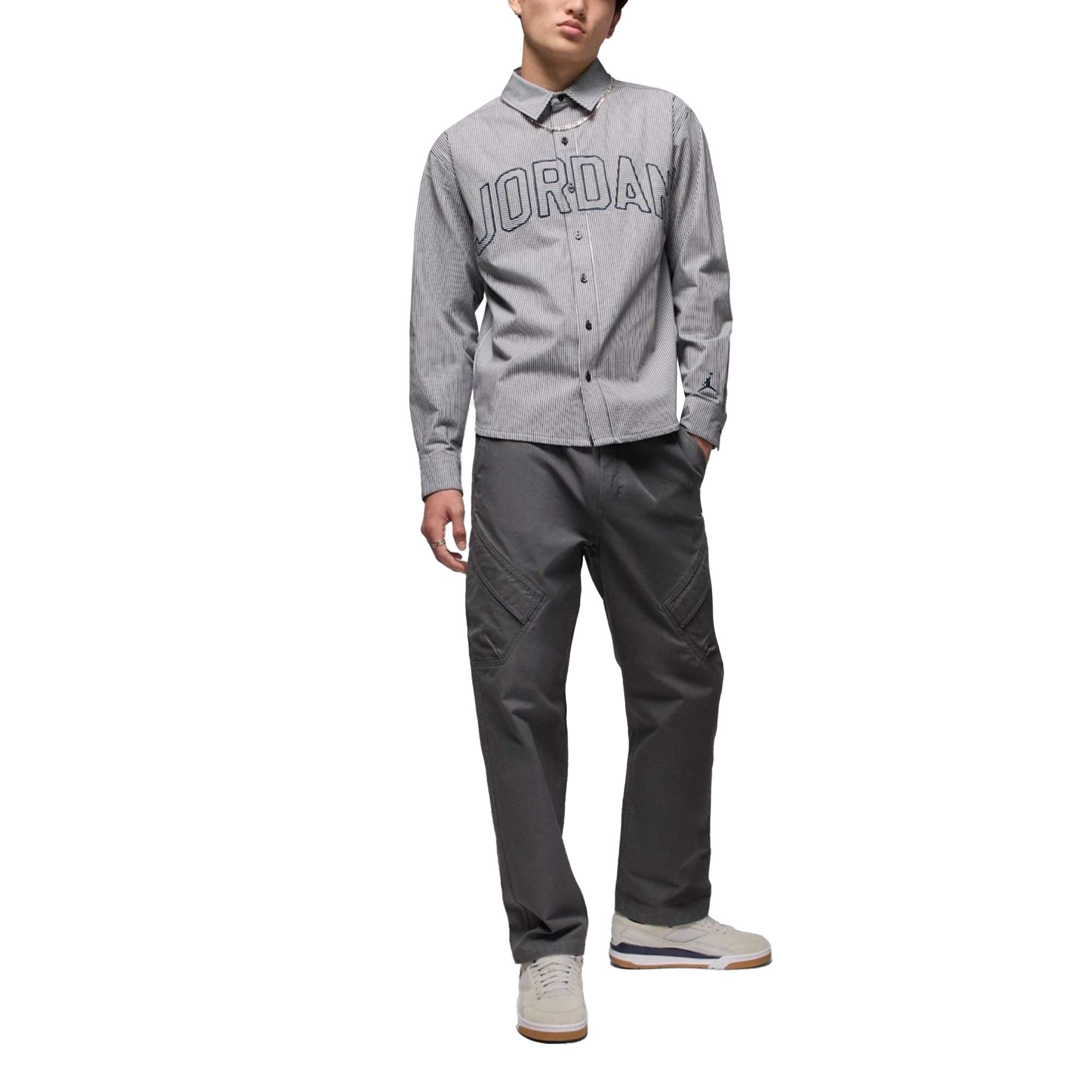 Jordan Повседневная полосатая дышащая спортивная рубашка с длинным рукавом для мужчин рубашки IB0318451 S
Jordan Повседневная полосатая дышащая спортивная рубашка с длинным рукавом для мужчин рубашки IB0318451 S