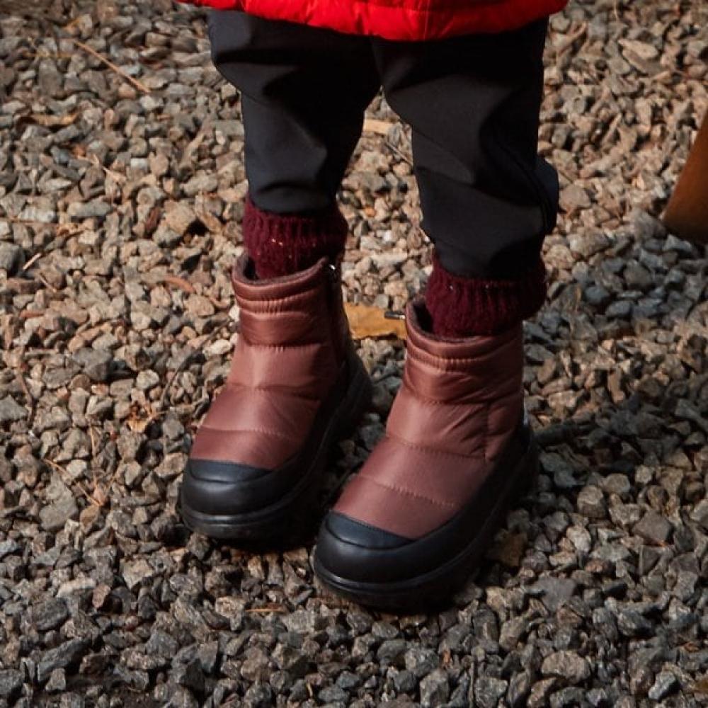 The North Face Kids Bootie Short Dark Brown Ns87r96t DARK BROWN/240MM
The North Face Kids Bootie Short Dark Brown Ns87r96t DARK BROWN/240MM
