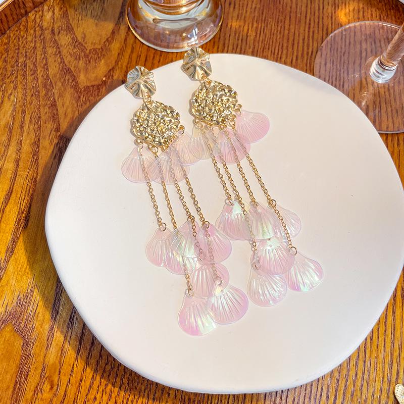 Silver Needle Colorful Seashell Tassel Earrings - Geometric Long Chain Ear Studs, Elegant and Feminine Jewelry
Silver Needle Colorful Seashell Tassel Earrings - Geometric Long Chain Ear Studs, Elegant and Feminine Jewelry