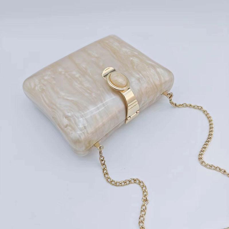 Luxury Brand Handbag Solid White Pearl Acrylic Evening Bags Chain Clutch Purse Wedding Party Women Wallet Designer Crossbody Bag Mini(Max Length 20cm) абрикосовый
Luxury Brand Handbag Solid White Pearl Acrylic Evening Bags Chain Clutch Purse Wedding Party Women Wallet Designer Crossbody Bag Mini(Max Length 20cm) абрикосовый