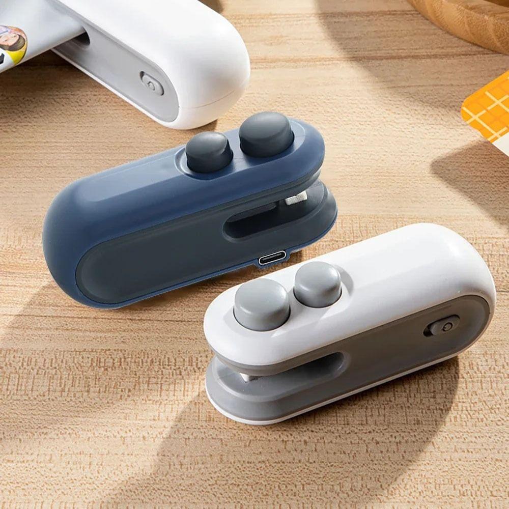 2 in1 Heat Sealer Rechargeable Pack Sealing Machine Kitchen Accessories Bag Sealer Refrigerator темно-синий
2 in1 Heat Sealer Rechargeable Pack Sealing Machine Kitchen Accessories Bag Sealer Refrigerator темно-синий