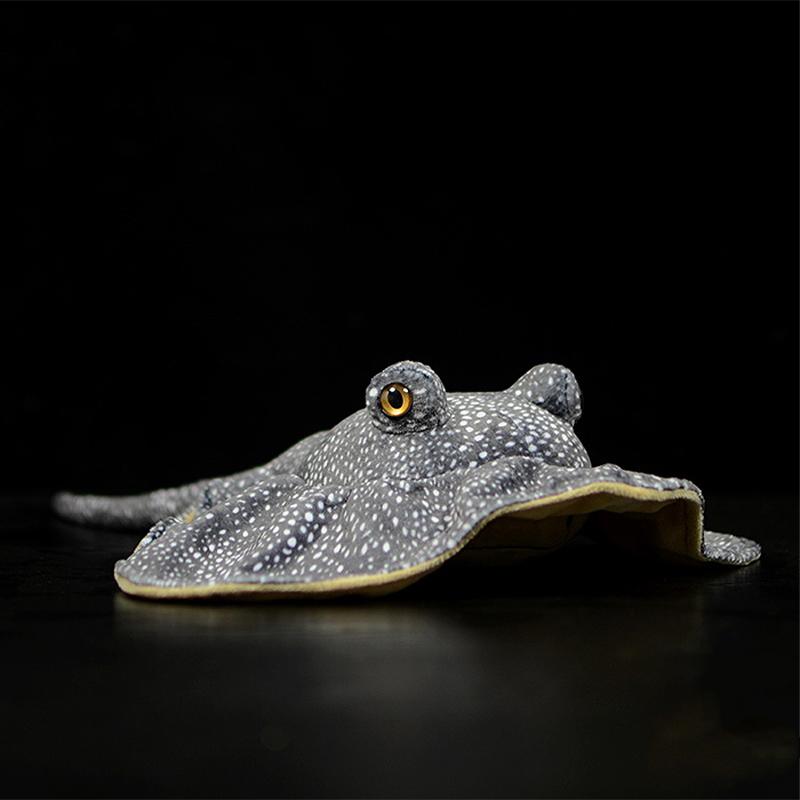 Aquatic Animal -Bionic Manta Ray Stingray Toy Relief Desktop Decoration Sea Creature Spotted Eagle Ray Carfts Christmas Gift
Aquatic Animal -Bionic Manta Ray Stingray Toy Relief Desktop Decoration Sea Creature Spotted Eagle Ray Carfts Christmas Gift