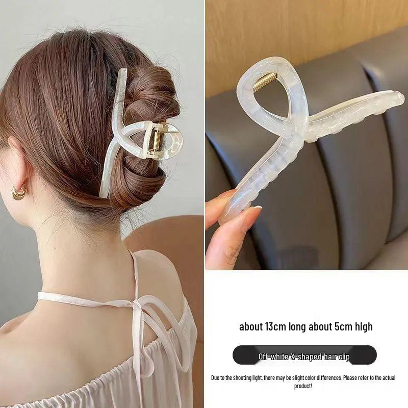 Colorful Jelly Shark Hair Clips for Women - Cooling Ponytail Accessories Y013
Colorful Jelly Shark Hair Clips for Women - Cooling Ponytail Accessories Y013