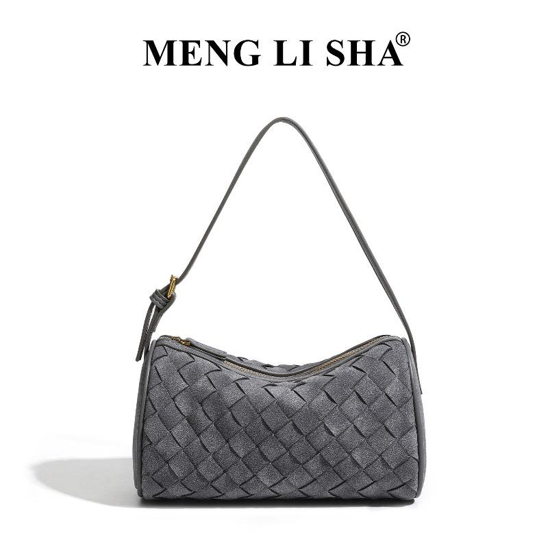 New niche light luxury high-end underarm shoulder baguette bag women s simple and versatile crossbody hand carry small square bag
New niche light luxury high-end underarm shoulder baguette bag women s simple and versatile crossbody hand carry small square bag