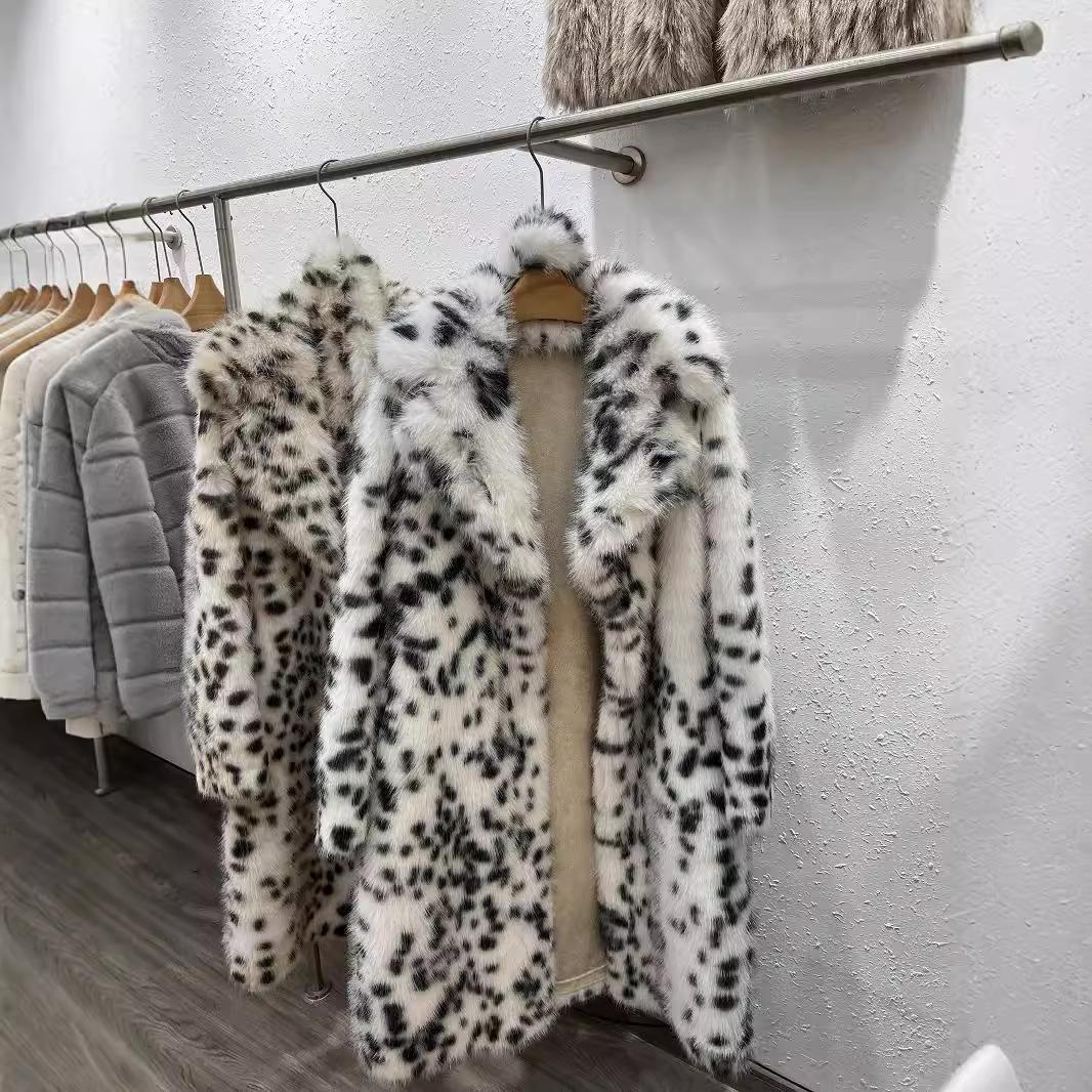 Haining Fur Winter Leopard Print Fur Coat Women s Mink Fur Fur Coat Women s Temperament Long Fur Coat XXL
Haining Fur Winter Leopard Print Fur Coat Women s Mink Fur Fur Coat Women s Temperament Long Fur Coat XXL