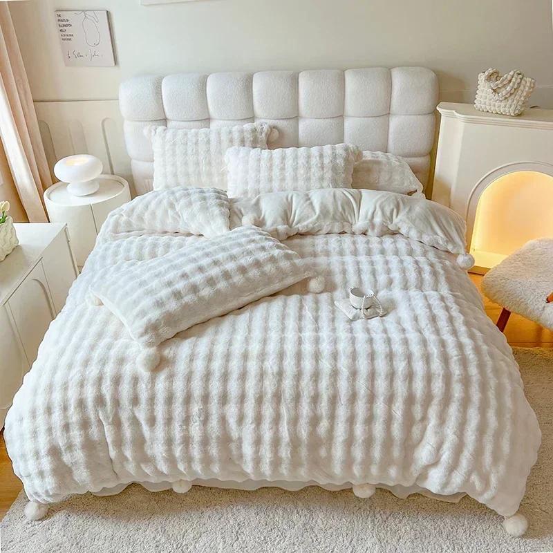 High-end Tuscan Faux Fur Warm Autumn Winter Bedding Set White Thickend Warmth Double Duvet Cover Set Cozy Comforter Cover Sets 1.8m bed 4 pcs set
High-end Tuscan Faux Fur Warm Autumn Winter Bedding Set White Thickend Warmth Double Duvet Cover Set Cozy Comforter Cover Sets 1.8m bed 4 pcs set