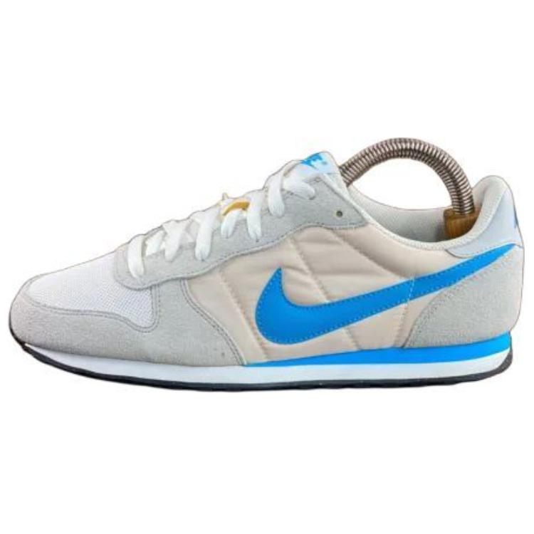 Nike Genicco Vivid Blue Men Sneakers White Vivid-Blue-White-Neutral-Grey 644441-100 41
Nike Genicco Vivid Blue Men Sneakers White Vivid-Blue-White-Neutral-Grey 644441-100 41