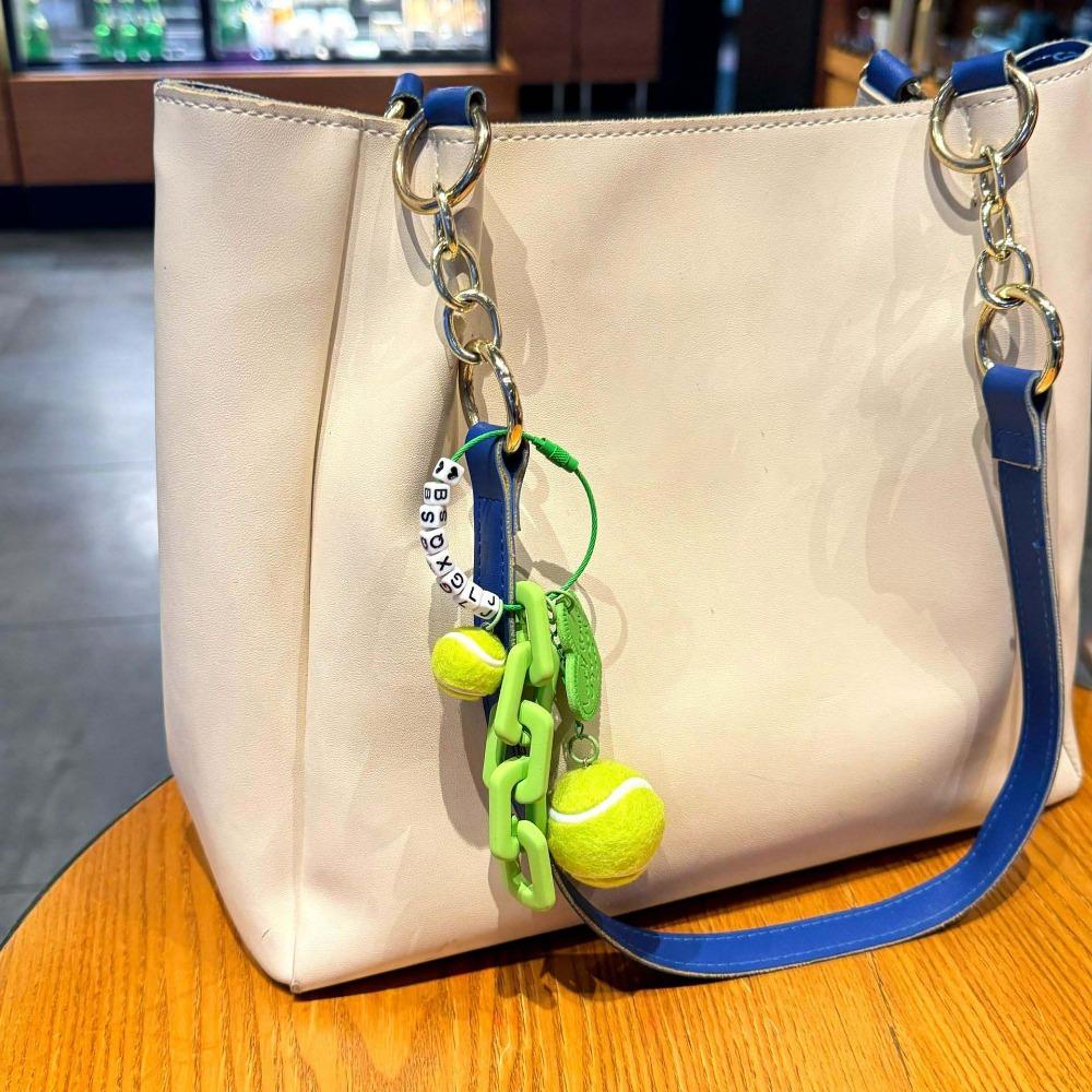 Creative Badminton Keychain PVC Women Bag Charm Fashion Funny Tennis Ornament Kids Style 1
Creative Badminton Keychain PVC Women Bag Charm Fashion Funny Tennis Ornament Kids Style 1