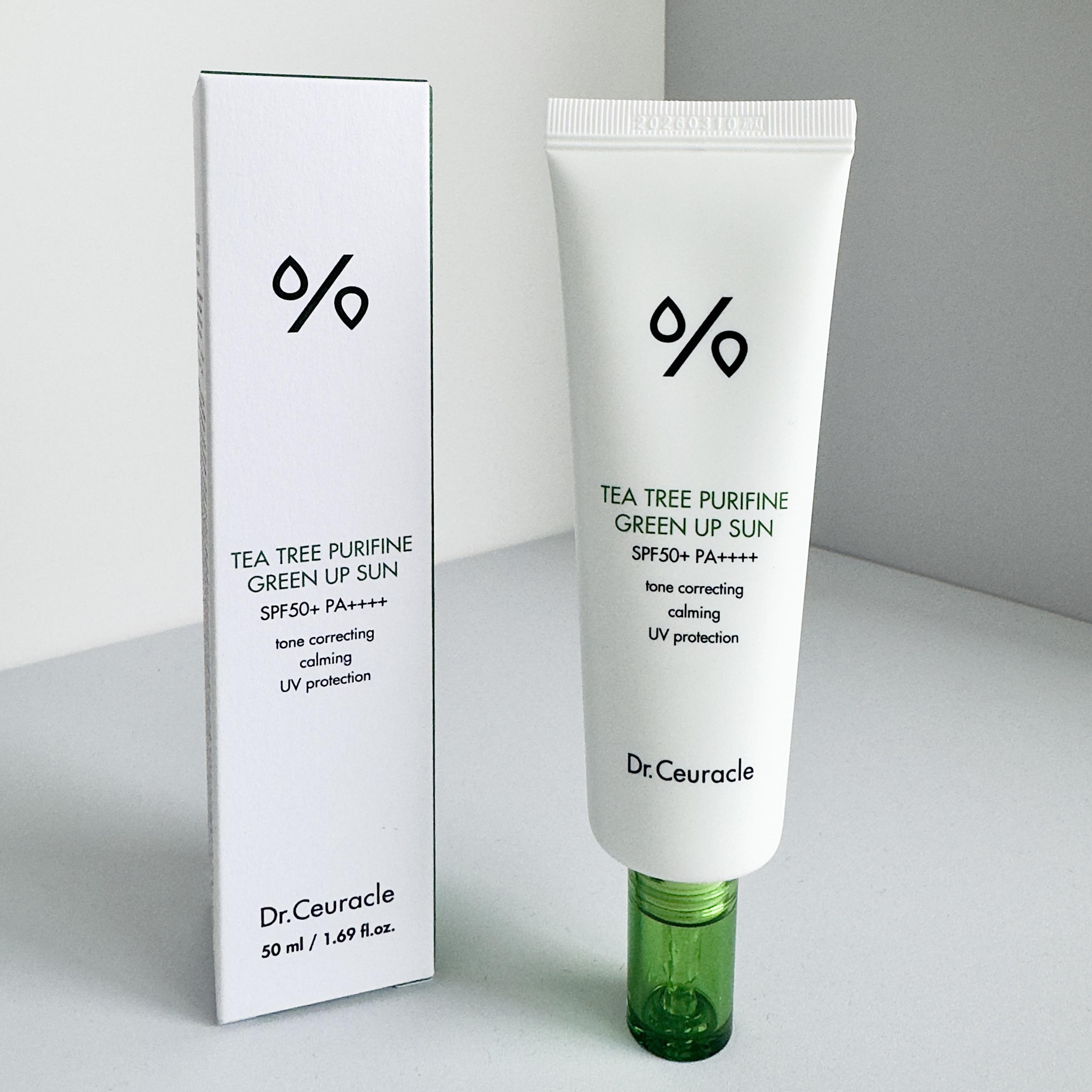 Dr.Ceuracle Tea Tree Purifine Green Up Sun SPF50+PA++++/база под макияж OK/50мл
Dr.Ceuracle Tea Tree Purifine Green Up Sun SPF50+PA++++/база под макияж OK/50мл