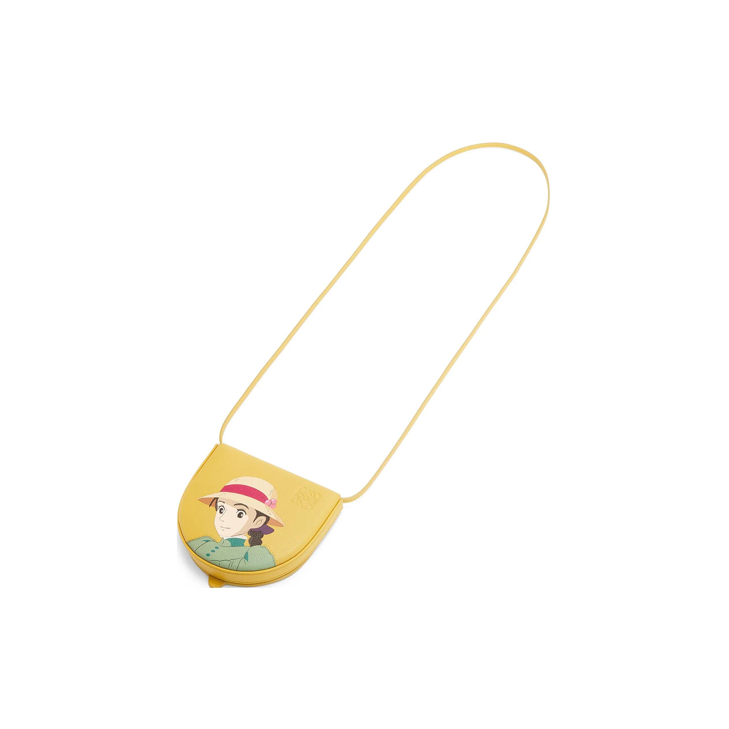 Loewe X Howls Moving Castle Embossed Letter Puzzle Pattern Printed Flap Closure Leather Crossbody Bag Women Crossbody Bag Peach-Yellow C643W57X01-7969 Box(Basic Set+Box)
Loewe X Howls Moving Castle Embossed Letter Puzzle Pattern Printed Flap Closure Leather Crossbody Bag Women Crossbody Bag Peach-Yellow C643W57X01-7969 Box(Basic Set+Box)