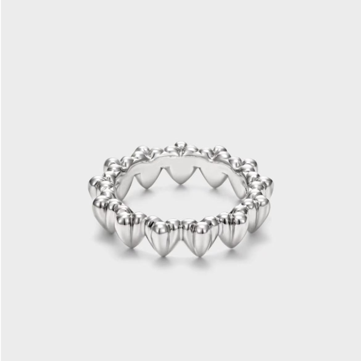 Niche design peach heart love 925 sterling silver ring ins high sense versatile light luxury simple heart ring tide
Niche design peach heart love 925 sterling silver ring ins high sense versatile light luxury simple heart ring tide