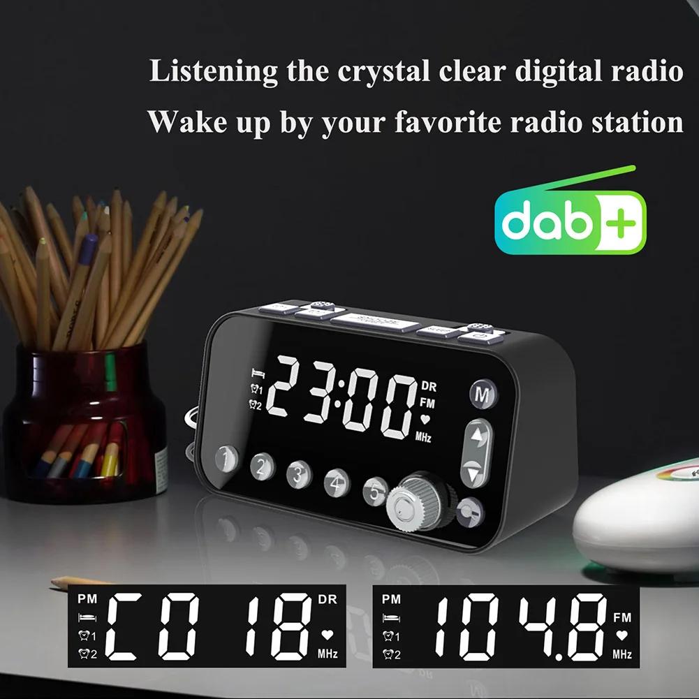 Portable Digital Alarm FM Radio Dual USB Charging Port 2.4 inch LCD Display Screen Adjustable Alarm Volume Emergency FM Radio чорний
Portable Digital Alarm FM Radio Dual USB Charging Port 2.4 inch LCD Display Screen Adjustable Alarm Volume Emergency FM Radio чорний