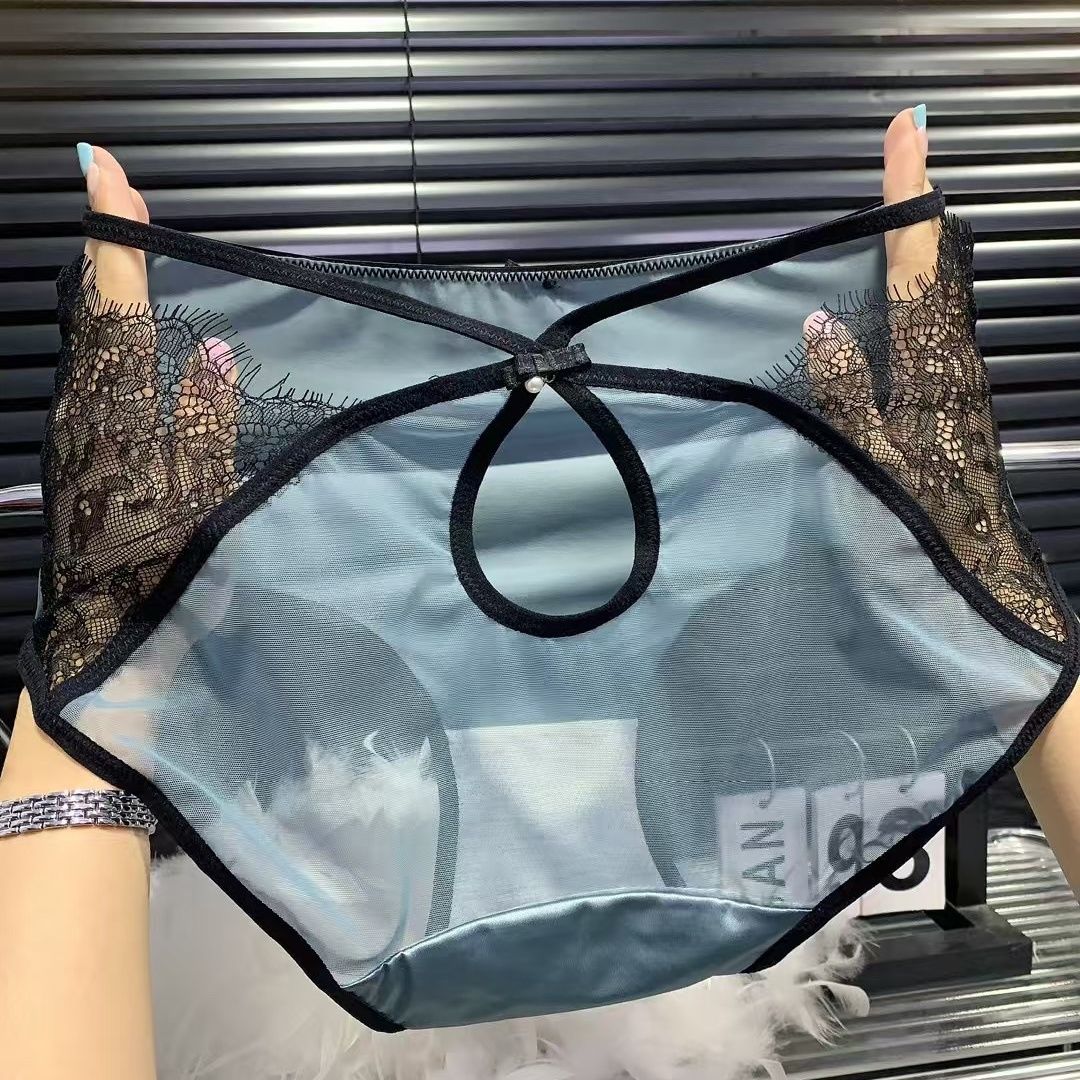 Large Hollow French Lace Underwear Comfortable and Sexy Women s Mid Waist Breathable Triangle Pants One Size
Large Hollow French Lace Underwear Comfortable and Sexy Women s Mid Waist Breathable Triangle Pants One Size