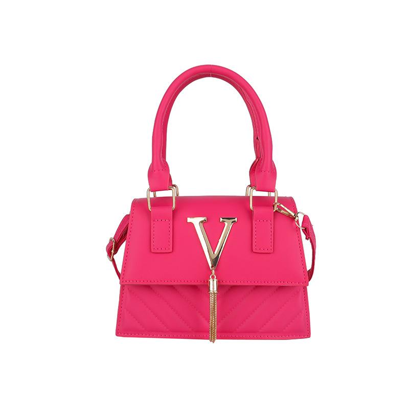This year s trendy fashion texture handbag bag women s foreign style tassel personality twill design single shoulder crossbody women s bag рожевий червоний колір
This year s trendy fashion texture handbag bag women s foreign style tassel personality twill design single shoulder crossbody women s bag рожевий червоний колір