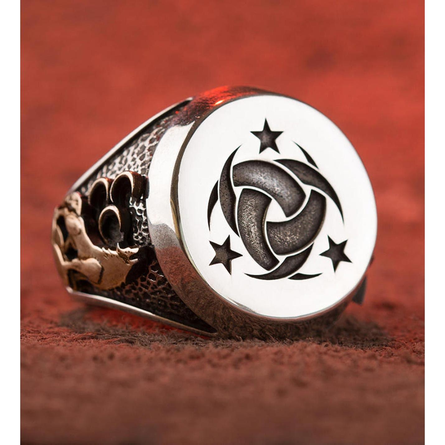 Silver Organization Special Ring Moon Yildiz Bozkurt 
Silver Organization Special Ring Moon Yildiz Bozkurt