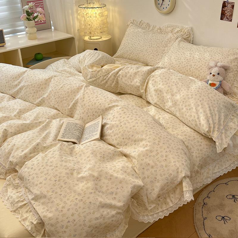 2026 Cotton Four Seasons French Princess Lace Bedding Set (3 or 4 Pieces) 0.9m Bed Flat Sheet Set 3pcs (Cover 1.5m×2.0m)
2026 Cotton Four Seasons French Princess Lace Bedding Set (3 or 4 Pieces) 0.9m Bed Flat Sheet Set 3pcs (Cover 1.5m×2.0m)