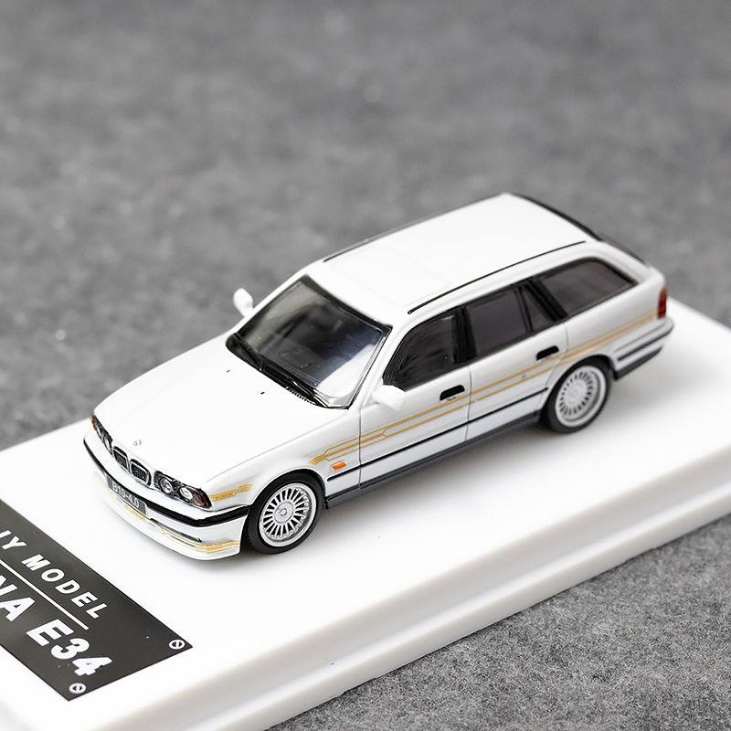 JY 1:64 E34 TOURING ALPINA Alloy Car Diecasts & Toy Vehicles Car Model Miniature Scale Model Car Toys For Children белый
JY 1:64 E34 TOURING ALPINA Alloy Car Diecasts & Toy Vehicles Car Model Miniature Scale Model Car Toys For Children белый