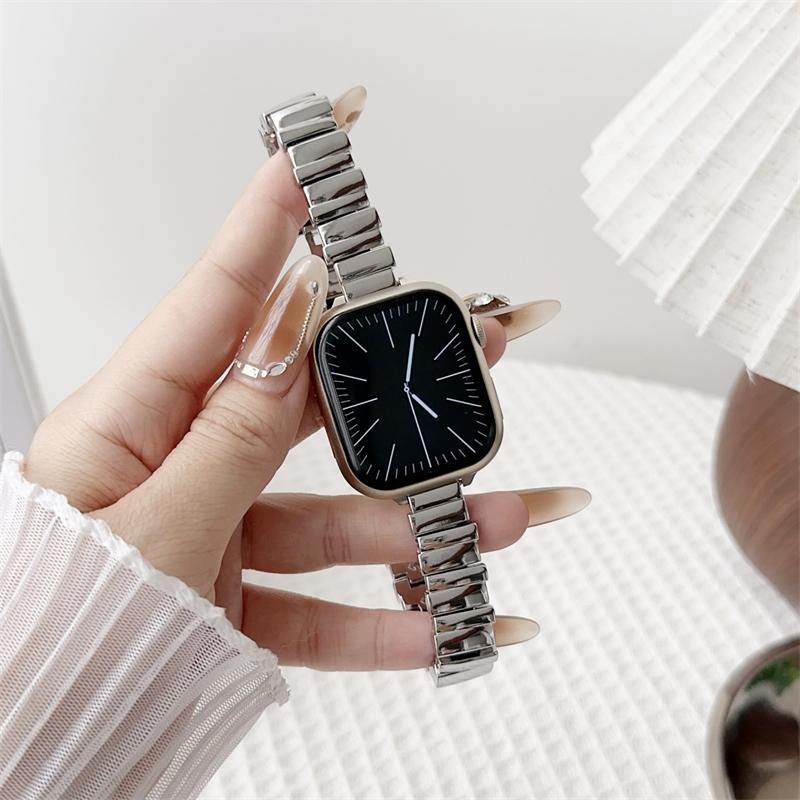 New Stylish Metal Bracelet Strap For Apple Watch Series 9 8 7 SE 4 5 3 45/44/42mm Women Bands For iWatch Ultra 2 40mm 49mm 38mm Ultra-Ultra2 срібний
New Stylish Metal Bracelet Strap For Apple Watch Series 9 8 7 SE 4 5 3 45/44/42mm Women Bands For iWatch Ultra 2 40mm 49mm 38mm Ultra-Ultra2 срібний