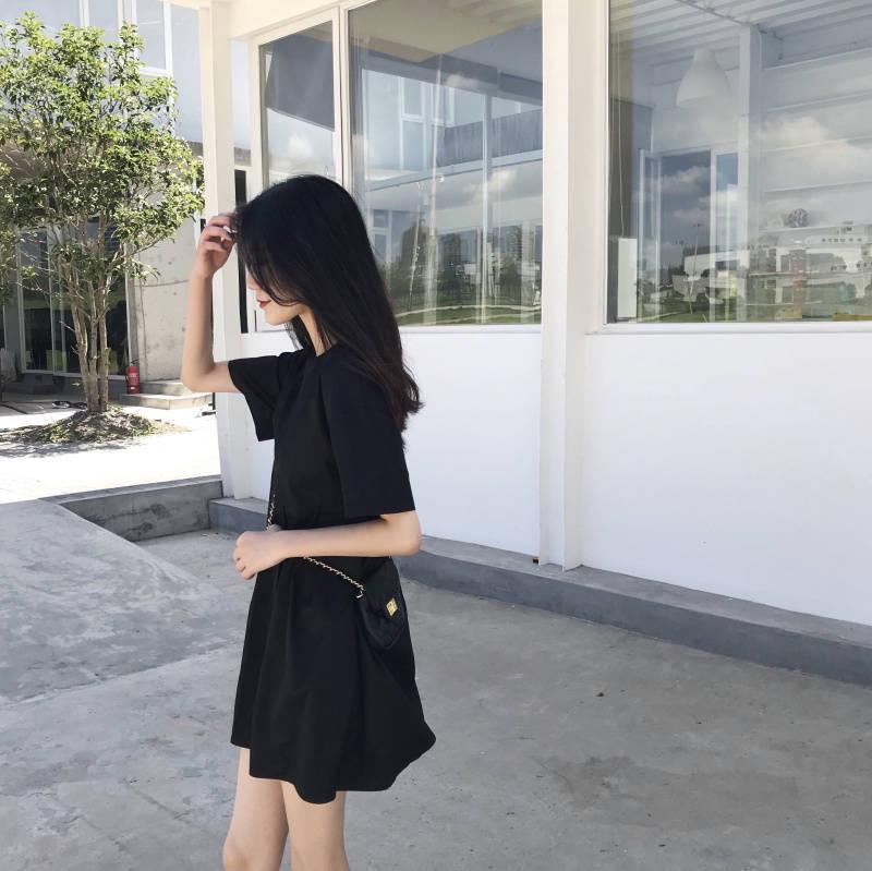 Летнее платье для беременных в корейском стиле 2024: Приталенное А-силуэтное платье-бэби-долл с ретро короткими рукавами XXXL 160-185 cm
Летнее платье для беременных в корейском стиле 2024: Приталенное А-силуэтное платье-бэби-долл с ретро короткими рукавами XXXL 160-185 cm