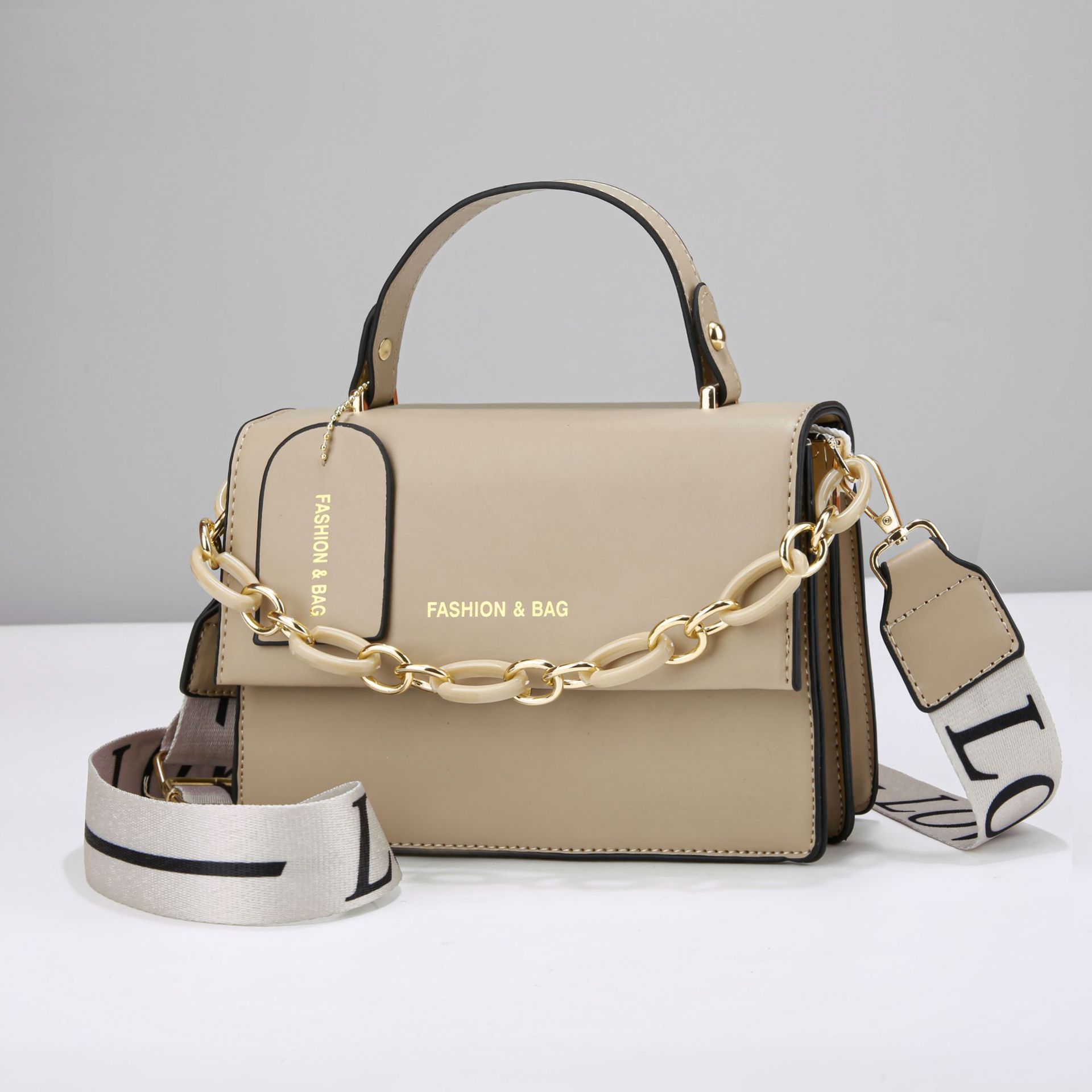 Vintage Hong Kong Style Small Size Bag Female Autumn and Winter Latest All-in-one Small Square Bag Style Single Shoulder Crossbody Bag Handbag Tide .
Vintage Hong Kong Style Small Size Bag Female Autumn and Winter Latest All-in-one Small Square Bag Style Single Shoulder Crossbody Bag Handbag Tide .