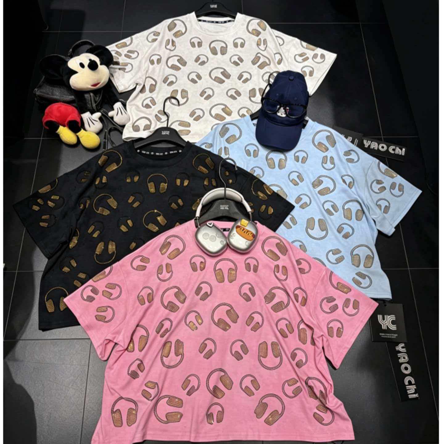 European Plus Size Short Sleeve T-shirt - Summer 2026 Trendy Brand with Hot Drilling Design for Women синій
European Plus Size Short Sleeve T-shirt - Summer 2026 Trendy Brand with Hot Drilling Design for Women синій