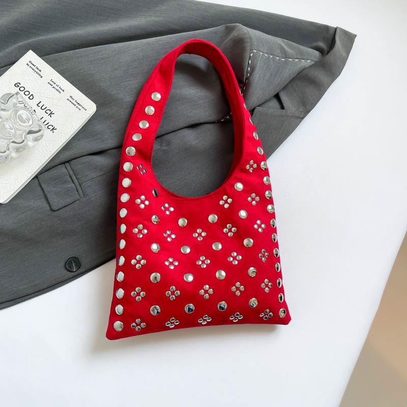 European American Fashion Tote Bags Stylish Shoulder Bags With Studs Dots New Suede Handbags Versatile Solid Color Commuter Bags
European American Fashion Tote Bags Stylish Shoulder Bags With Studs Dots New Suede Handbags Versatile Solid Color Commuter Bags