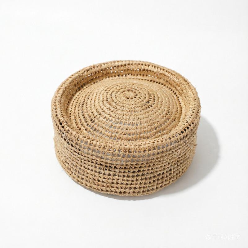 French 100% Raffia Berets Hand Woven Straw Pillbox Hat Women Summer Elegant Sun Hats Charming Cocktail Party Medicine Box Hat 56-58CM
French 100% Raffia Berets Hand Woven Straw Pillbox Hat Women Summer Elegant Sun Hats Charming Cocktail Party Medicine Box Hat 56-58CM