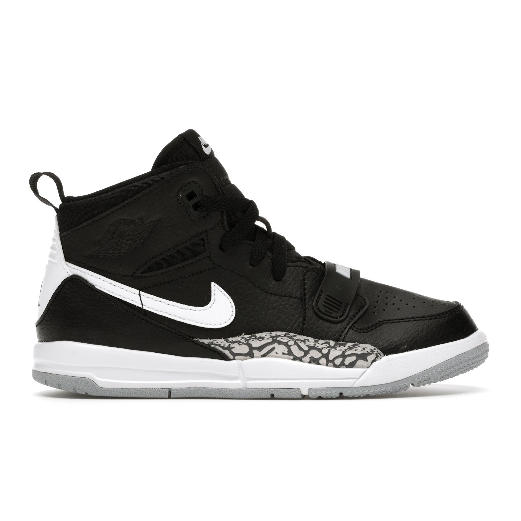 Air Jordan Jordan Legacy 312 PS Black Cement Детские кроссовки Белые AT4047-001 
Air Jordan Jordan Legacy 312 PS Black Cement Детские кроссовки Белые AT4047-001