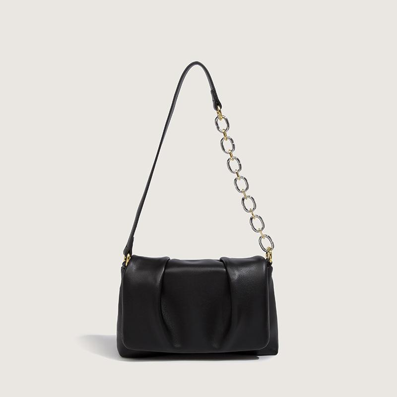 Single Shoulder and Armpit Soft Leather Bag, High-end, Fashionable and Versatile, Crossbody Square Cloud Bag
Single Shoulder and Armpit Soft Leather Bag, High-end, Fashionable and Versatile, Crossbody Square Cloud Bag
