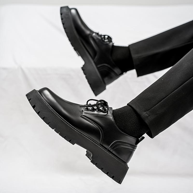 Autumn new men s casual leather shoes men s retro tooling shoes lace-up soft sole breathable heightening thick sole big head leather shoes 44
Autumn new men s casual leather shoes men s retro tooling shoes lace-up soft sole breathable heightening thick sole big head leather shoes 44