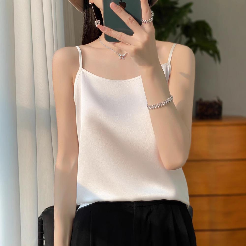 Spring/Summer One-Shoulder Ice Silk Satin Camisole: Sexy Backless Women s Innerwear M (100-110 kg)
Spring/Summer One-Shoulder Ice Silk Satin Camisole: Sexy Backless Women s Innerwear M (100-110 kg)