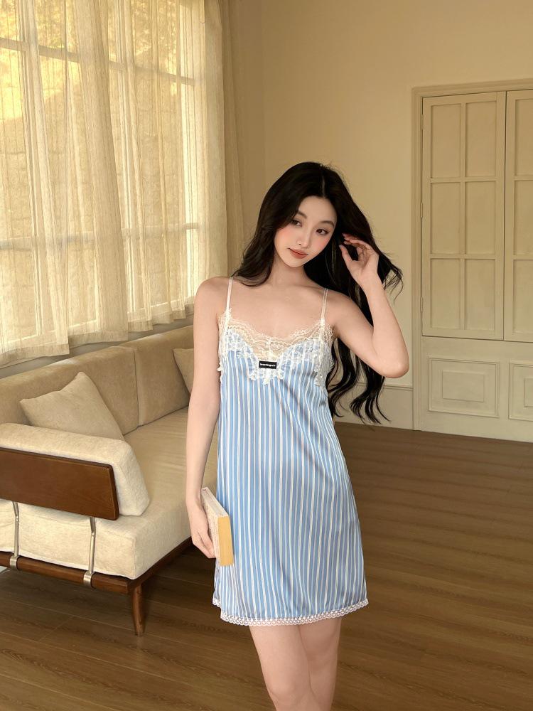 Time Flies: Sweet Korean Style Lace Nightgown - Luxurious Summer Ice Silk Home Wear M синий
Time Flies: Sweet Korean Style Lace Nightgown - Luxurious Summer Ice Silk Home Wear M синий