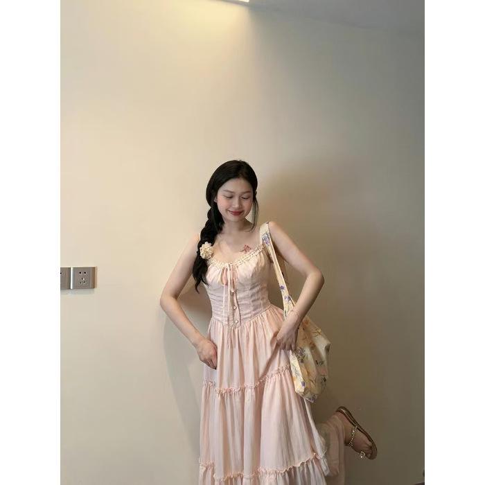 Sweet pure wind pink lace splicing suspender dress female student summer design waist cover dress S
Sweet pure wind pink lace splicing suspender dress female student summer design waist cover dress S