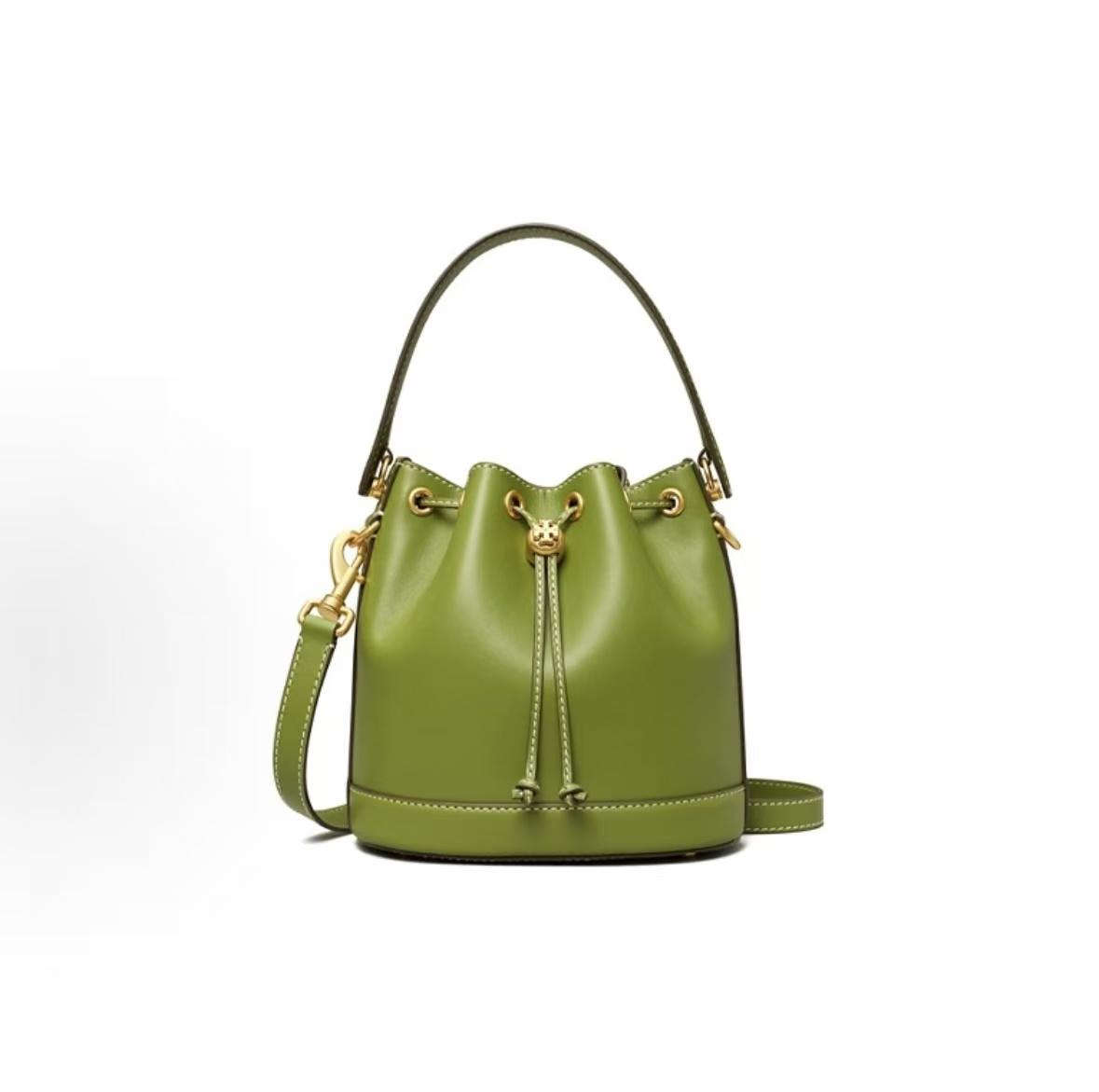 Tory Burch T Monogram Leather Bucket Crossbody Handbag Women Handbags Green 80504-300 Basic Set (Bag+Dust Bag)
Tory Burch T Monogram Leather Bucket Crossbody Handbag Women Handbags Green 80504-300 Basic Set (Bag+Dust Bag)